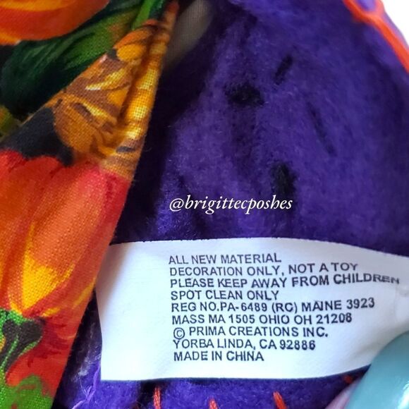 THANKSGIVING FALL 20" in. Scarecrow Straw Doll - Picture 11 of 11